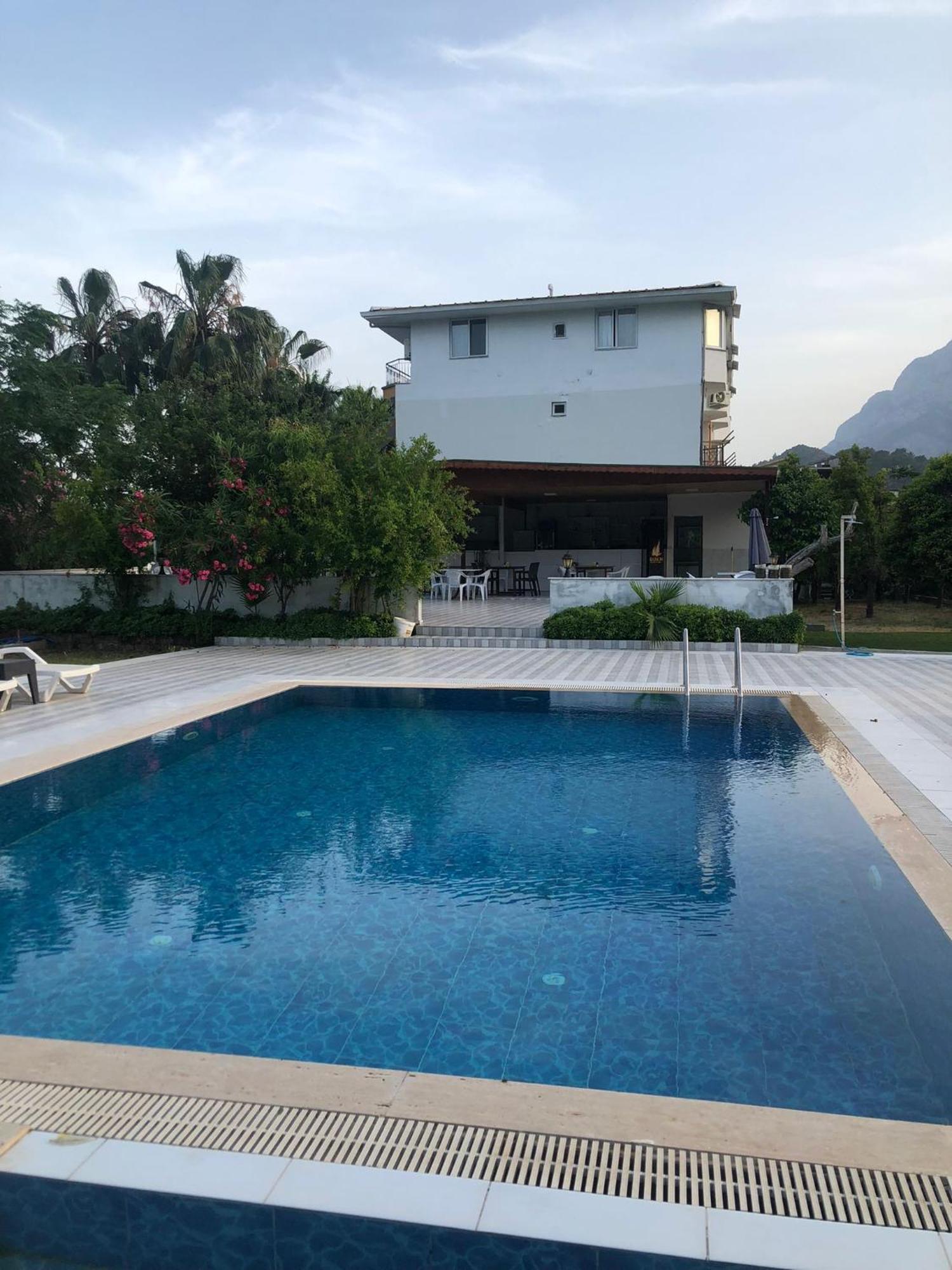 Apart Otel Mına Grand